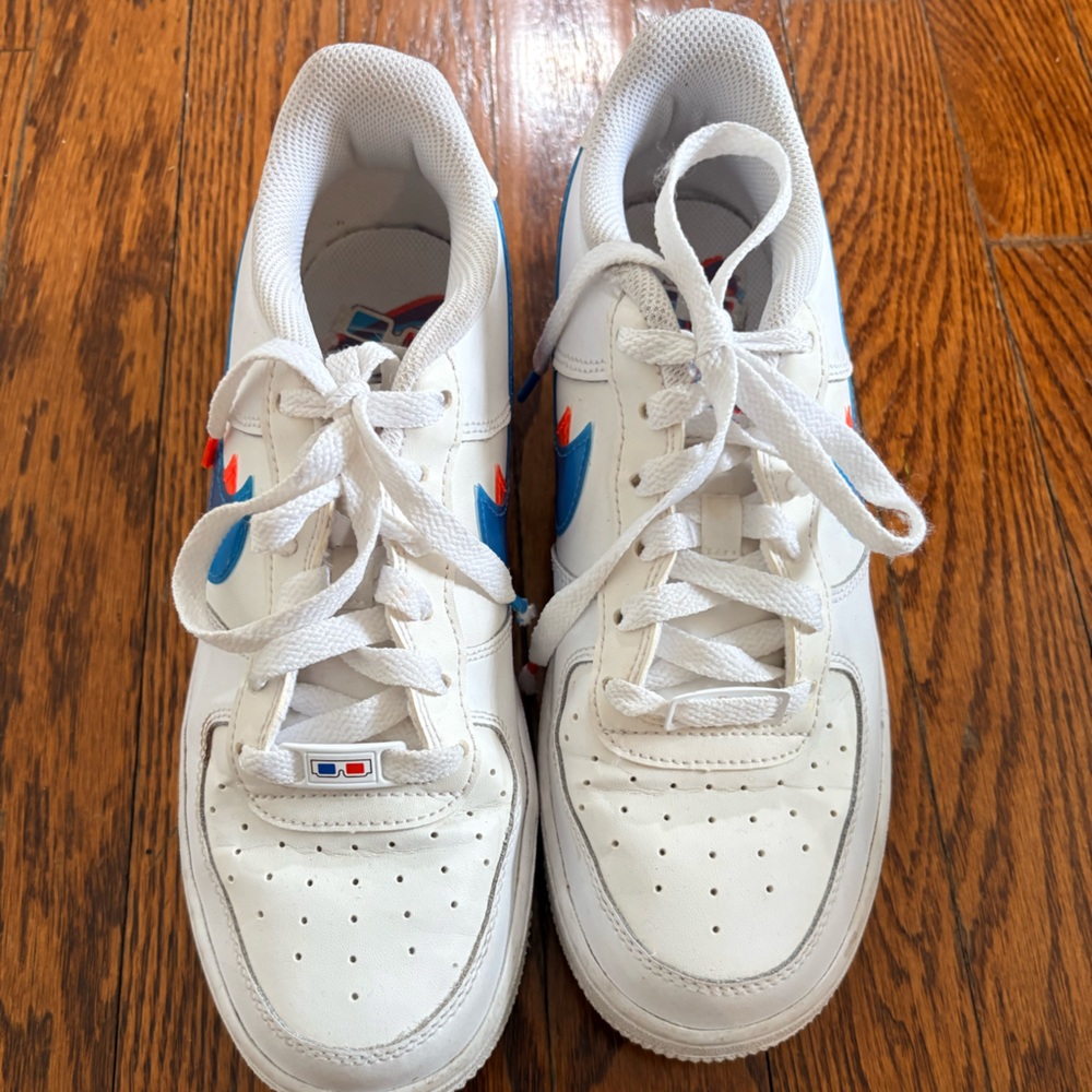 Nike Air Force 3D glasses size youth 6